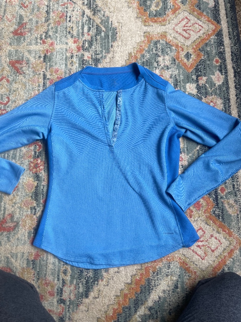 Patagonia Blue Long Sleeve Capilene Henley Size Large